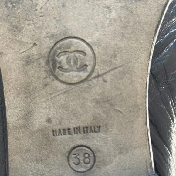 Chanel flats, size 38 or 7 1/2